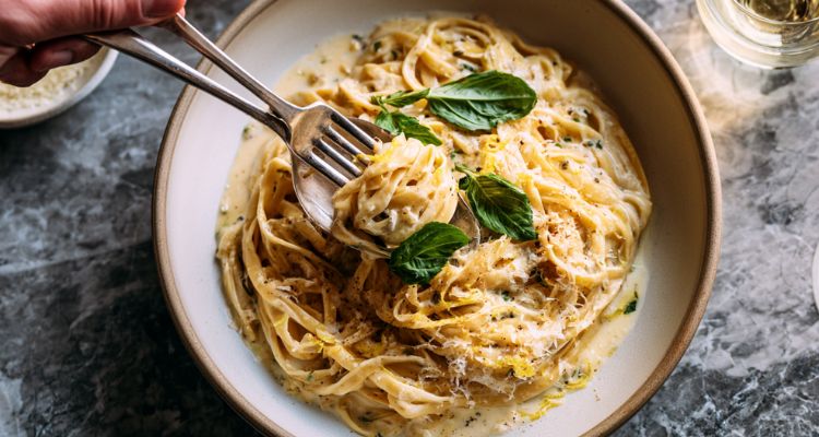 Giada Fettuccine Alfredo