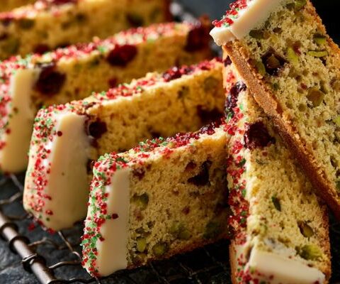 Giada Holiday Biscotti