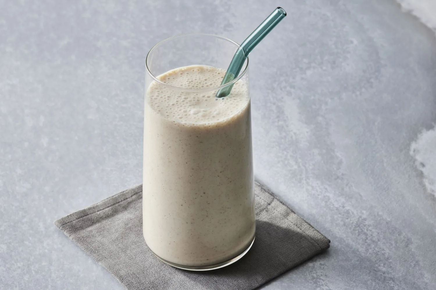 Martha Stewart Banana-Oat Smoothie